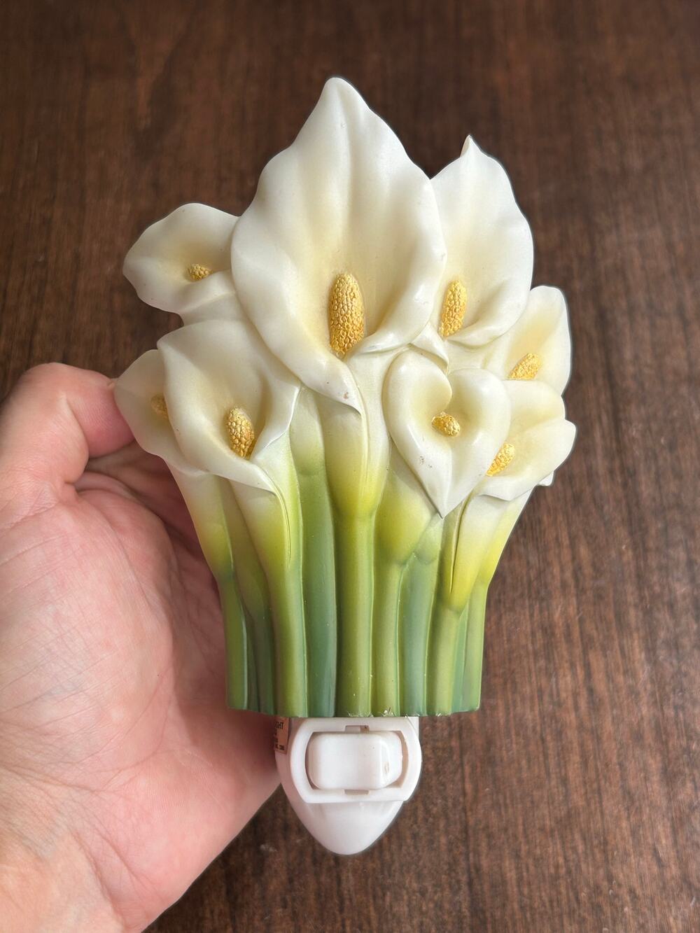 Calla Lily Nightlight from the Flowers of Light Collection by Ibis & Orchid